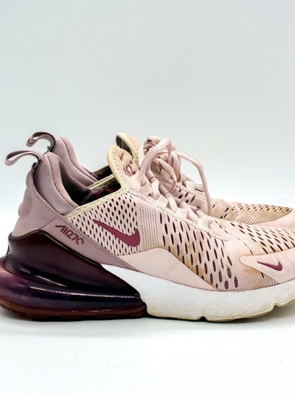 Nike Air Max 270 Womens Size 7.5 Barely Rose Pink Running Shoes AH6789-601